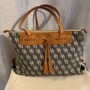 Vintage Dooney & Bourke Satchel